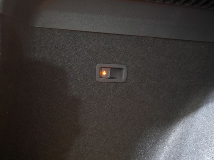 CUPRA Formentor SUV 1.4 e-Hybrid 245 hp VZ Performance Edition Panoramic roof/ Electric tow bar/ Electric tailgate/ Memory seats/ Matrix headlights/ Adaptive cruise control/ CarPlay/ Camera/ St