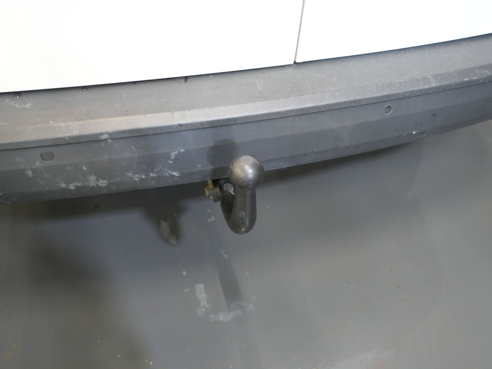 Volkswagen Caddy Cargo Van 2.0 TDI 125 cv DSG Aut. Carplay/ Riscaldatore del cavalletto/ Riscaldamento dei sedili/ Climatizzatore/ Crociera/ PDC/ Barra di traino