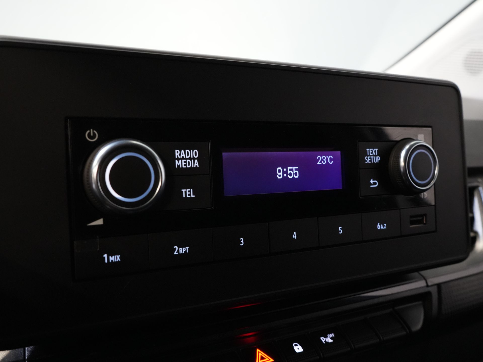 Nissan Townstar Van Acenta 45 kWh 285 km WLTP Încărcător rapid/ Climă/ DAB/ PDC/ Cruise