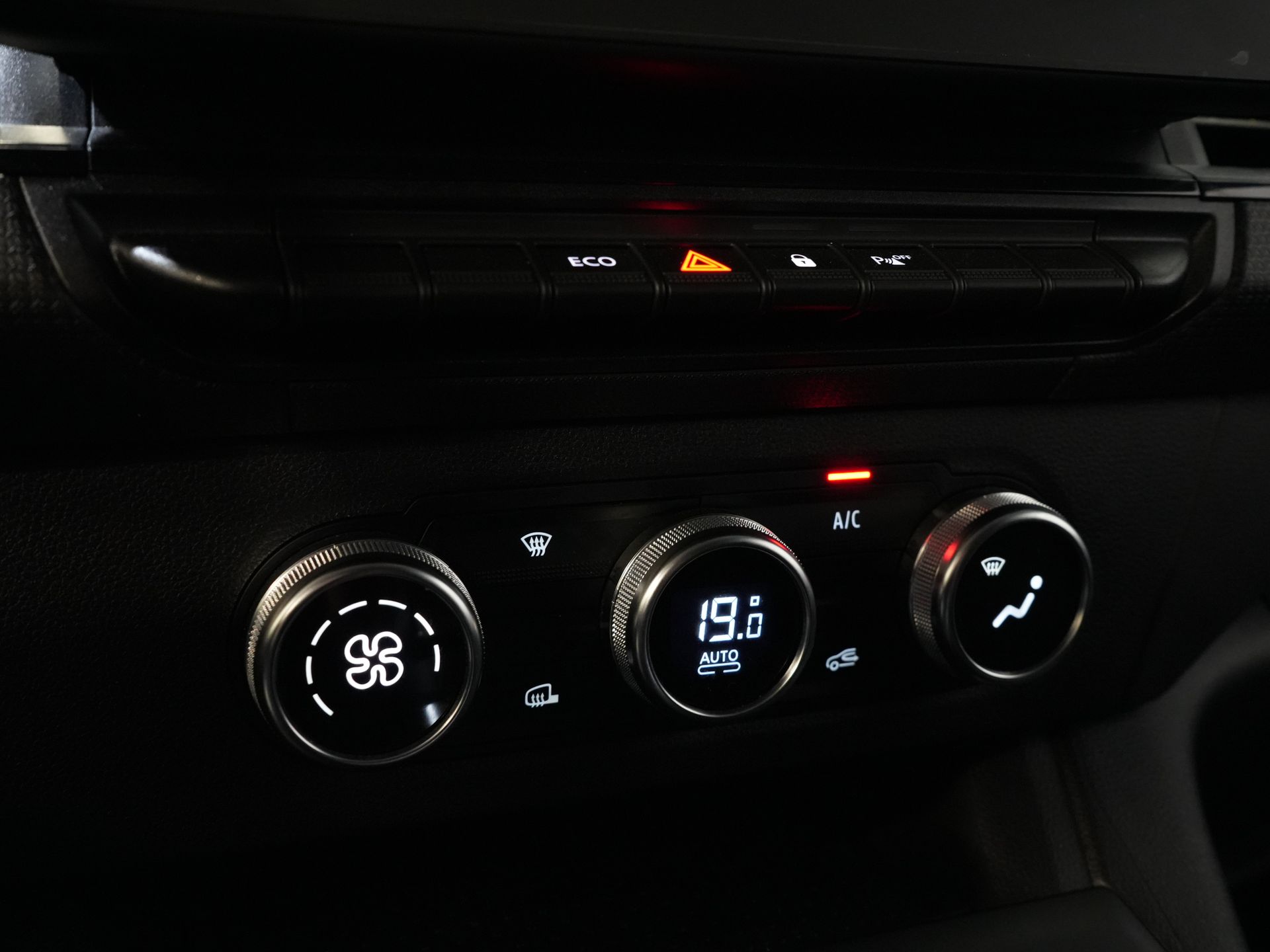 Nissan Townstar Van Acenta 45 kWh 285 km WLTP Încărcător rapid/ Climă/ DAB/ PDC/ Cruise
