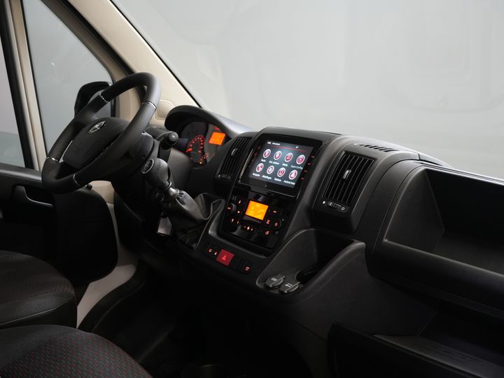 Opel Movano Van 2.2 140 hp L2H2 Carpentry/ Carplay/ 270Gr.Doors/ Climate/ Camera/ Cruise/ Navi/ PDC/ Cruise
