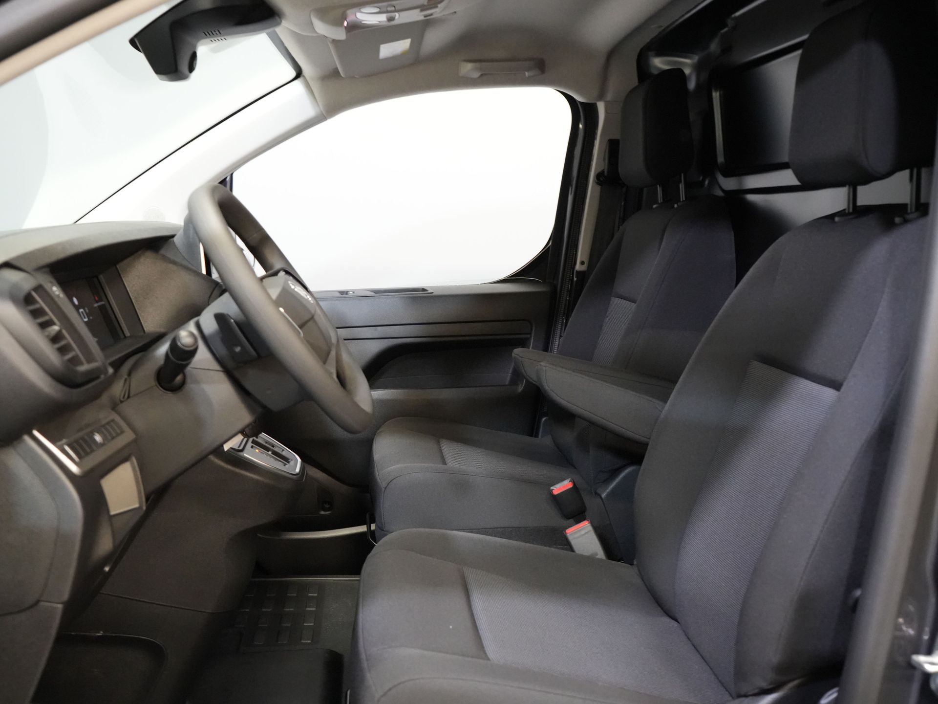 Citroën Jumpy Van 2.0 HDI 180 hp Aut. L3 BPM FREE! 2xSchiebetür/ Virtuelles Cockpit/ Carplay/ Kamera/ PDC/ Cruise/ Airco