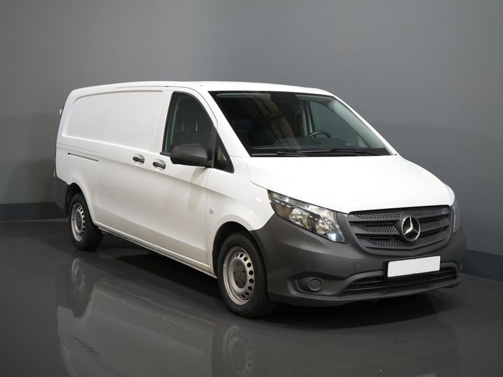 Mercedes-Benz Vito Furgoneta 114 CDI Aut. L3 343 XL EURO6 BPM ¡LIBRE! Calefacción de posición/ Calefacción de asiento/ Cruise/ Cámara/ Aire acondicionado