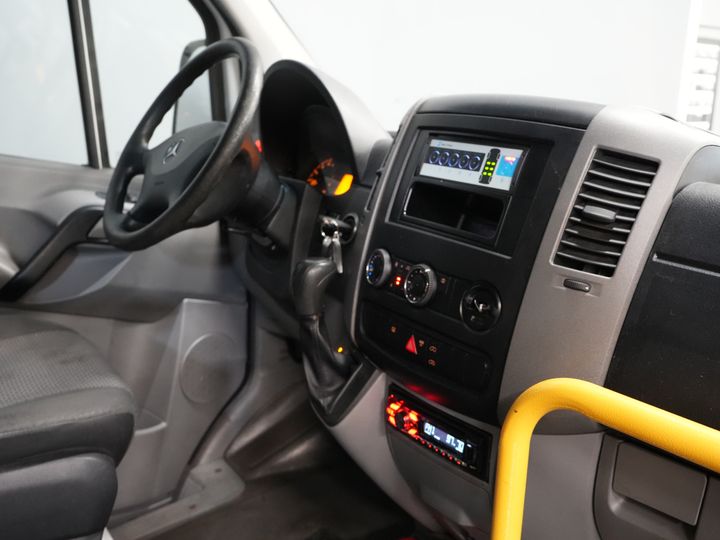 Mercedes-Benz Sprinter Personentransporter 313 2.2 CDI Aut. L3H2 €10,890,- inkl. MwSt. (BPM FREE) EXPORT Combi/ 9 Personen/ Kombi/ 9P/ Heckbügel/ Seitenbügel/ Airco/ Rollstuhllift