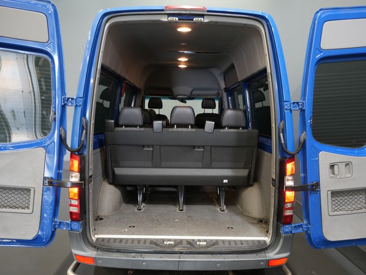 Mercedes-Benz Sprinter Пасажирський транспорт 213 2.2 CDI Авт. L2H2 €13 915,- Вкл. ПДВ (BPM FREE) ЕКСПОРТ Комбі/ 9 осіб/ Kombi/ 9P/ Airco/ PDC