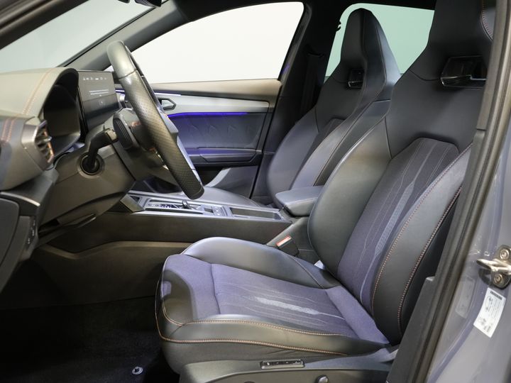 CUPRA Formentor SUV 1.4 e-Hybrid VZ 245 CV Copper LED Matrix/ Adapt.Cruise/ Elek. Klep/ Memory/ 19'' LMV/ Carplay