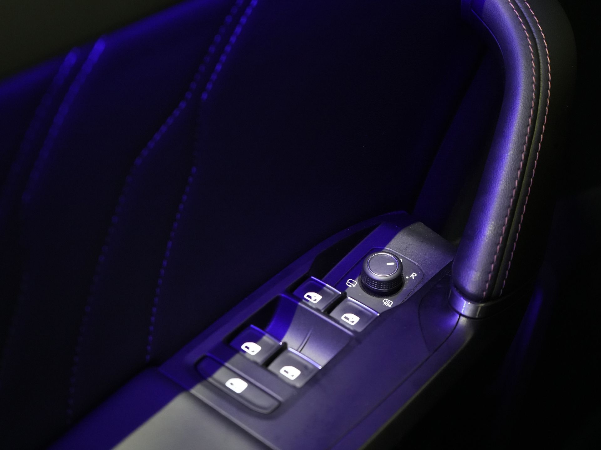 CUPRA Formentor SUV 1.4 e-Hybrid VZ 245 CV Copper LED Matrix/ Adapt.Cruise/ Elek. Klep/ Memory/ 19'' LMV/ Carplay