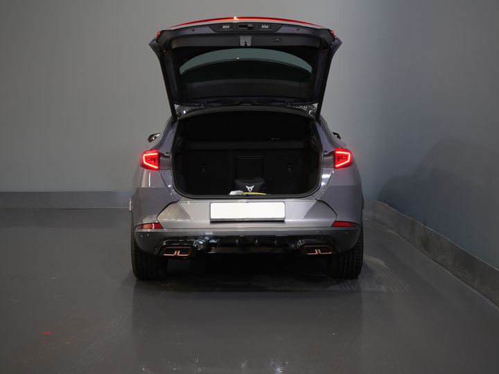 CUPRA Formentor SUV 1.4 e-Hybrid VZ 245 CV Copper LED Matrix/ Adapt.Cruise/ Elek. Klep/ Memory/ 19'' LMV/ Carplay