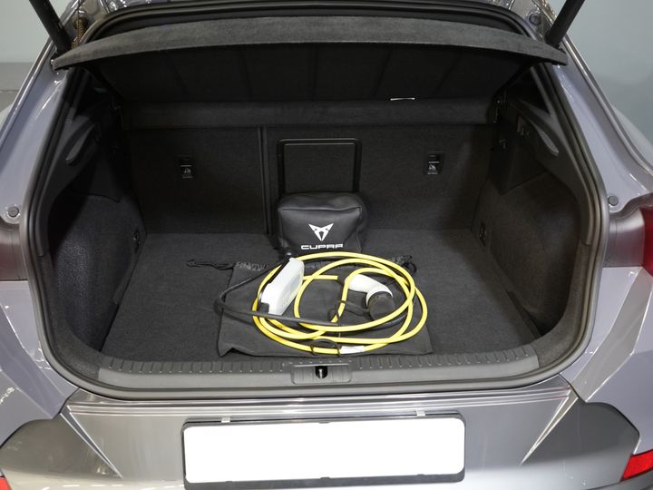 CUPRA Formentor SUV 1.4 e-Hybrid VZ 245 CV Copper LED Matrix/ Adapt.Cruise/ Elek. Klep/ Memory/ 19'' LMV/ Carplay