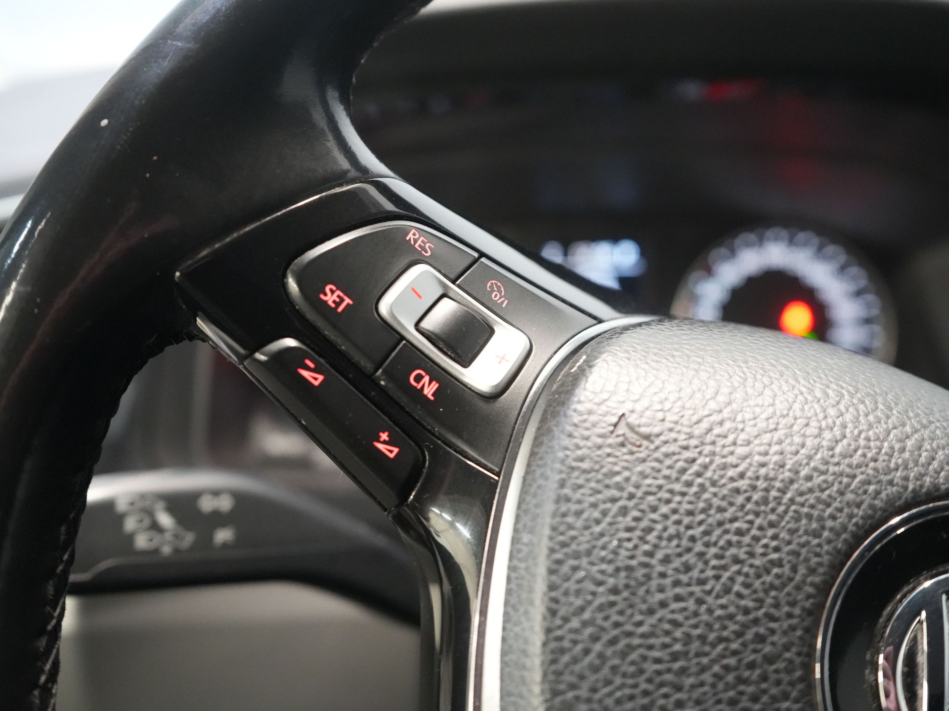 Volkswagen Transporter Furgone 2.0 TDI 150 cv DSG Aut. L2 BPM GRATIS! Carplay/ 2,5t Tow/ LMV/ Cruise/ Navi/ Barra di traino