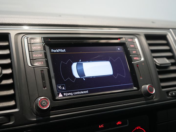 Volkswagen Transporter Furgone 2.0 TDI 150 cv DSG Aut. L2 BPM GRATIS! Carplay/ 2,5t Tow/ LMV/ Cruise/ Navi/ Barra di traino