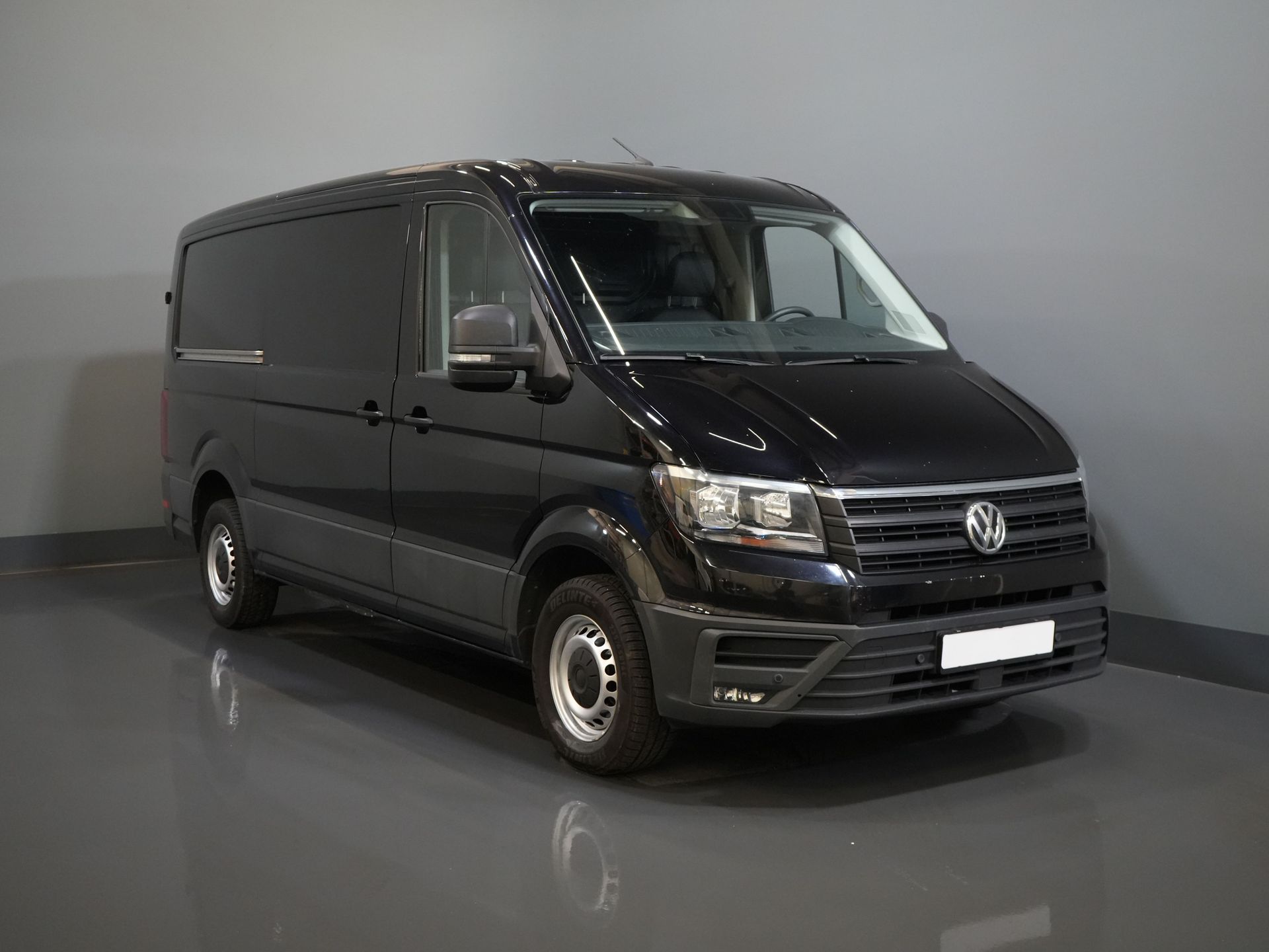 Volkswagen Crafter Bestelbus 35 2.0 TDI 140 pk DSG Aut. L3H2 EXPORT ONLY Navi/ Carplay/ PDC/ Cruise/ Trekhaak/ Airco