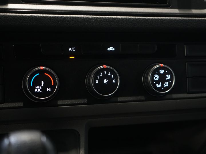 Volkswagen Crafter Van 35 2.0 TDI 140 к.с. DSG Aut. L3H2 ТІЛЬКИ ДЛЯ ЕКСПОРТУ Навігація/ Carplay/ PDC/ Круїз/ Фаркоп/ Airco