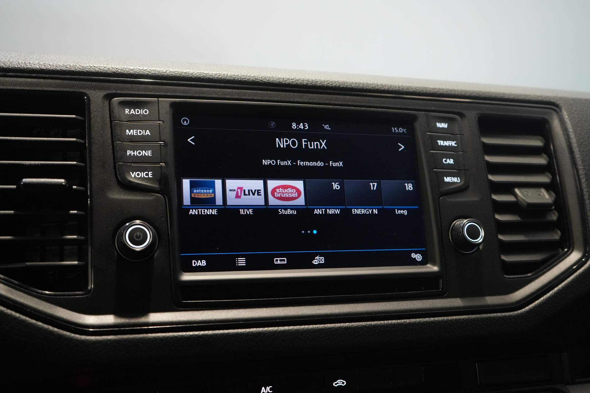 Volkswagen Crafter Van 35 2.0 TDI 140 CP DSG Aut. L3H2 EXPORT ONLY Navi/ Carplay/ PDC/ Cruise/ Towbar/ Airco