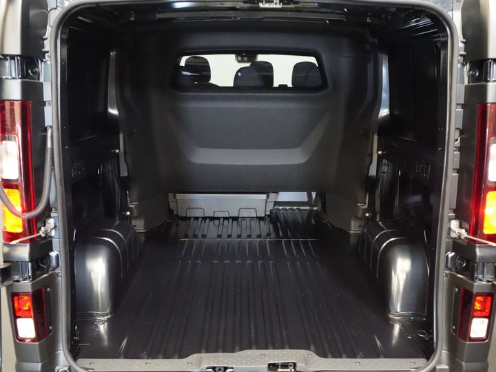 Renault Trafic Van 2.0 dCi 130 cv L2 BPM FREE! DC Doppia Cabina LED/ 2 porte scorrevoli/ Navi/ Carplay/ Telecamera/ PDC/ Crociera