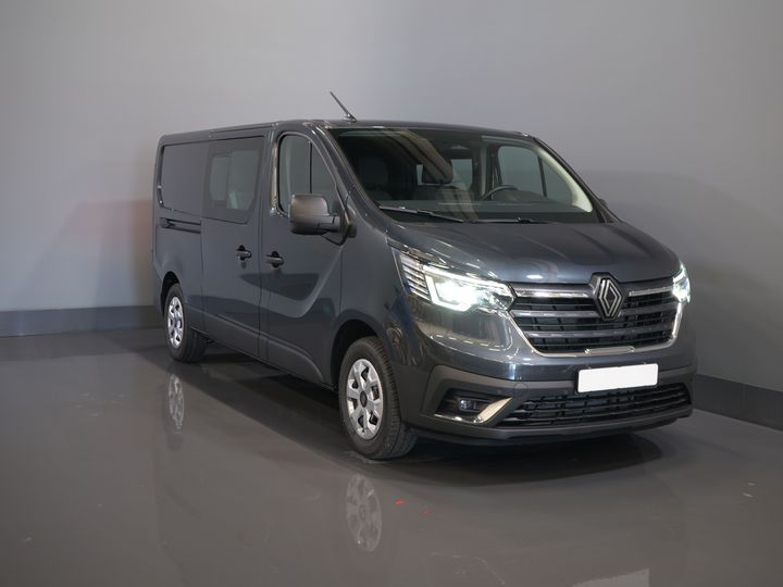 Renault Trafic Van 2.0 dCi 130 hp L2 BPM FREE! DC Double Cab LED/ 2x Sliding door/ Navi/ Carplay/ Camera/ PDC/ Cruise