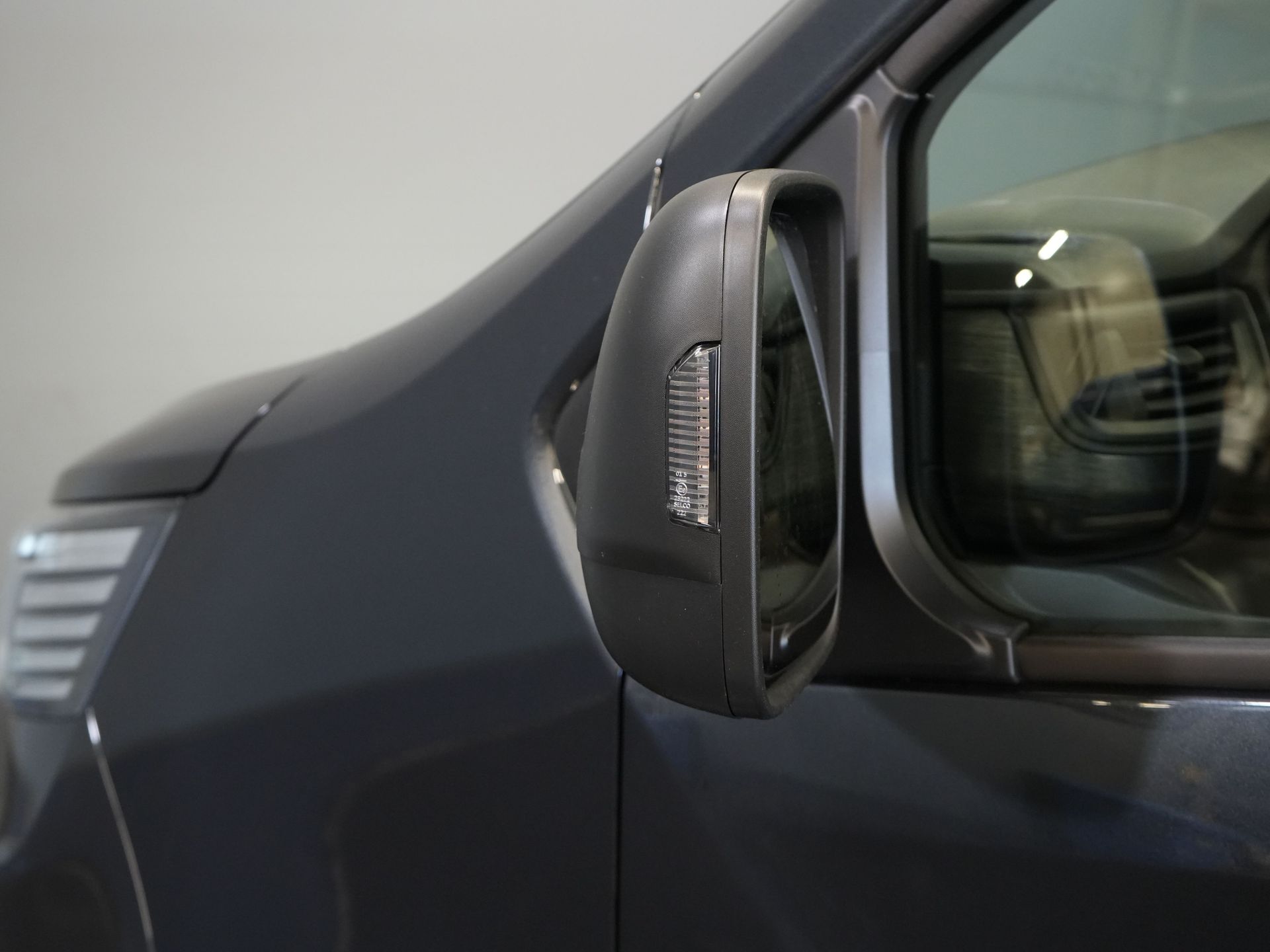 Renault Trafic Van 2.0 dCi 130 cv L2 BPM FREE! DC Doppia Cabina LED/ 2 porte scorrevoli/ Navi/ Carplay/ Telecamera/ PDC/ Crociera