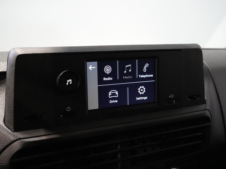 Toyota ProAce Worker Furgonetas 2.0 145 CV L3 2.5t Remolque M./ Cruise/ PDC/ DAB/ Airco