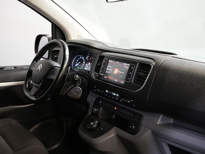 Citroën Jumpy Van 2.0 HDI 180 cv Aut DC Doppia Cabina Xenon/ Adapt.Cruise/ Riscaldatore a cavalletto/ 2x Porta scorrevole/ Carplay/ Keyless/ Clima/ Telecamera/ Navi/ 1