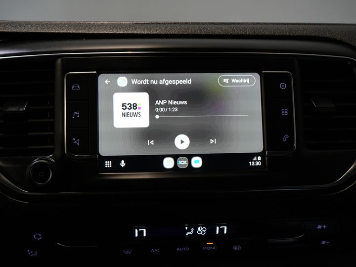 Citroën Jumpy Van 2.0 HDI 180 cv Aut DC Doppia Cabina Xenon/ Adapt.Cruise/ Riscaldatore a cavalletto/ 2x Porta scorrevole/ Carplay/ Keyless/ Clima/ Telecamera/ Navi/ 1