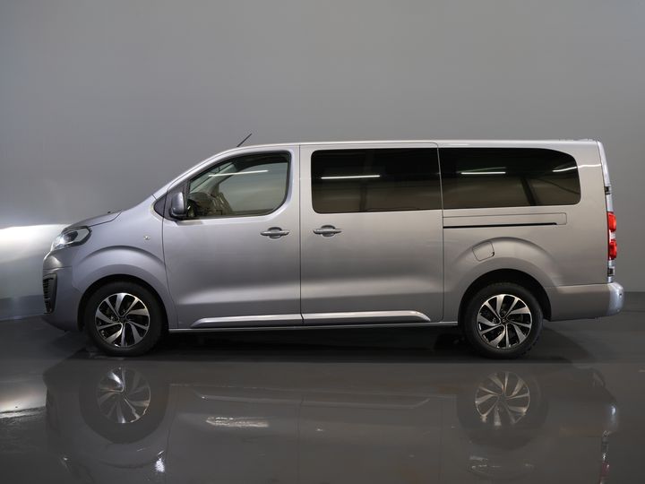 Citroën Jumpy Van 2.0 HDI 180 cv Aut DC Doppia Cabina Xenon/ Adapt.Cruise/ Riscaldatore a cavalletto/ 2x Porta scorrevole/ Carplay/ Keyless/ Clima/ Telecamera/ Navi/ 1