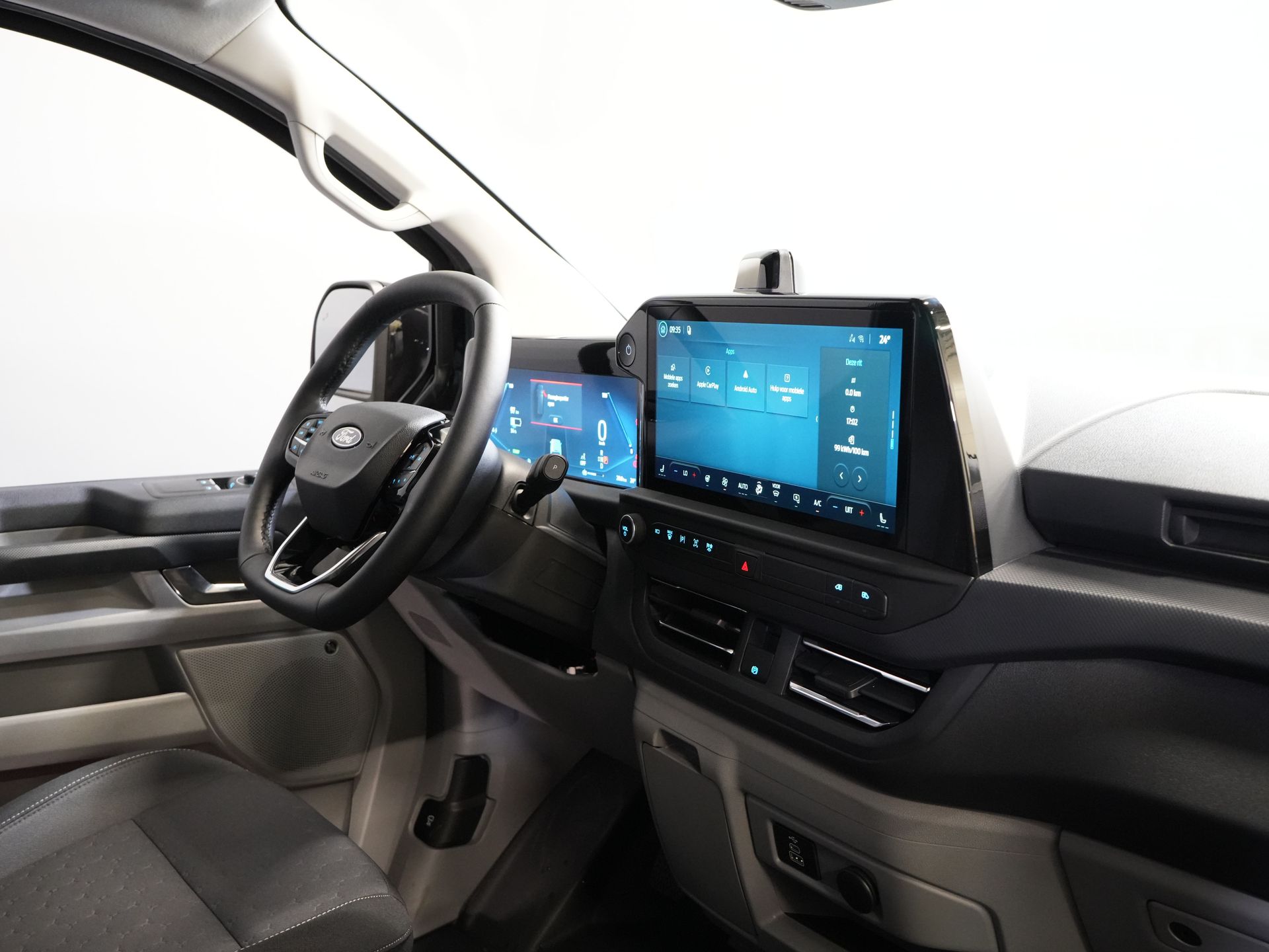 Ford E-Transit Custom Bestelbus 218 pk 330 km WLTP L2 Limited 2x Elek.Schuif/ 2.3t Trekverm./ Snellader/ B&O/ Adapt.Cruise/ Standkachel/ Carplay/ 360 Camera/ Tr