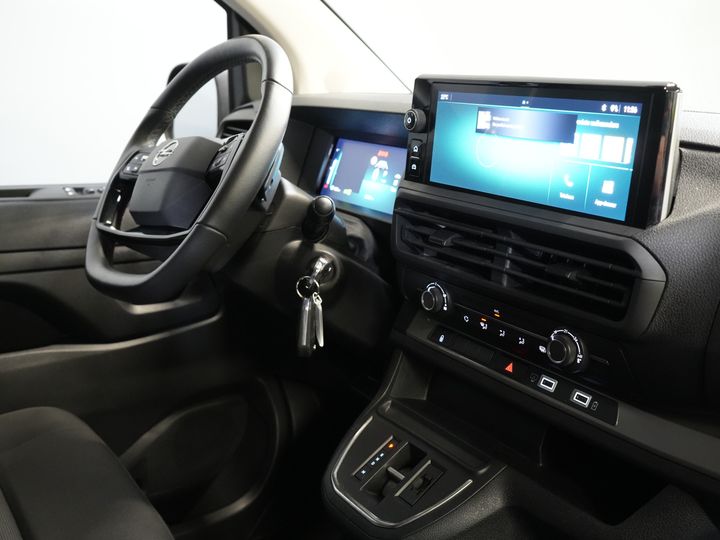 Opel Vivaro Van 2.0 CDTI 180 hp Aut DC Double Cab BPM FREE! 2xSliding door/ Adapt. Cruise/ Steering wheel/ Carplay/ LMV/ PDC/ Camera/ Detached towbar