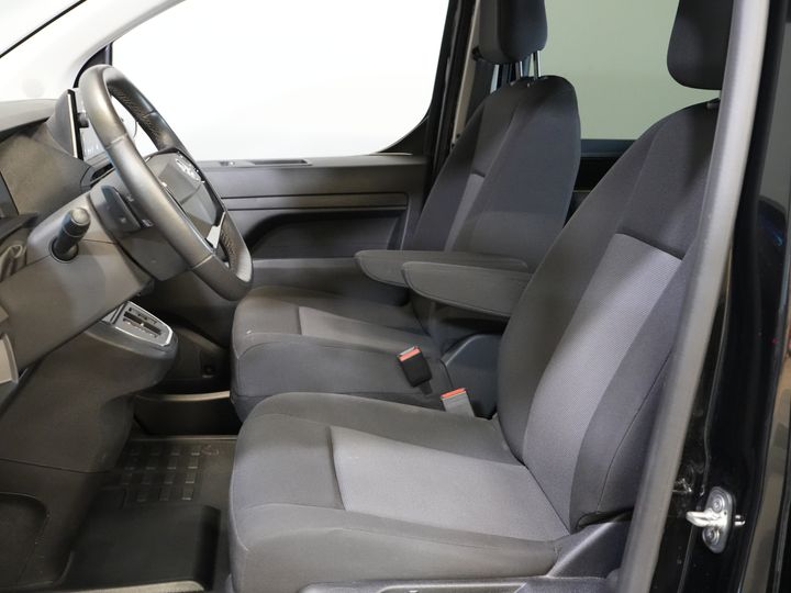 Opel Vivaro Van 2.0 CDTI 180 hp Aut DC Double Cab BPM FREE! 2xSliding door/ Adapt. Cruise/ Steering wheel/ Carplay/ LMV/ PDC/ Camera/ Detached towbar
