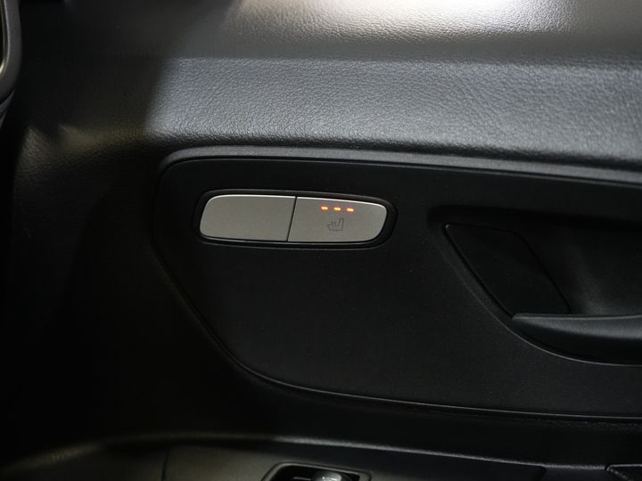 Mercedes-Benz Vito Van 116 CDI Aut. L2 BPM FREE! LED/ Carplay/ 270Gr. Doors/ Seat heating/ Navigation/ Camera/ Cruise control/ PDC/ Tow bar
