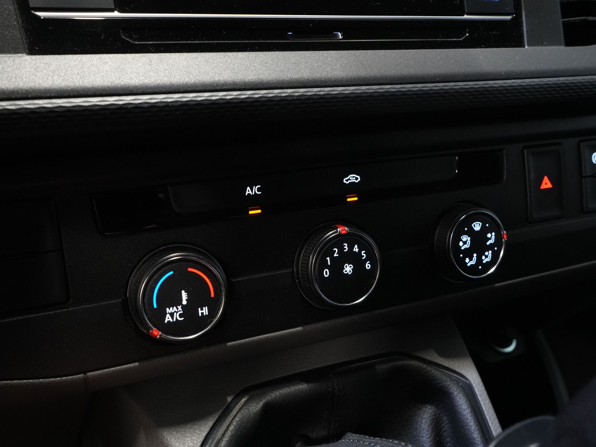 Volkswagen Transporter Van 2.0 TDI Wenige Km/ Carplay/ Cruise/ Airco/ PDC