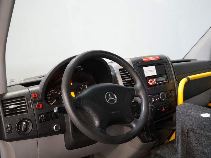 Mercedes-Benz Sprinter Bus osobowy 313 2.2 CDI Aut. L2H2 10 768 € z VAT Bez podatku BPM! TYLKO EKSPORT Kombi/ 9 miejsc/ Kombi/ 9P/ Klimatyzacja/ Podnośnik dla wózków inwalidzkich/ Elektryczne drzwi