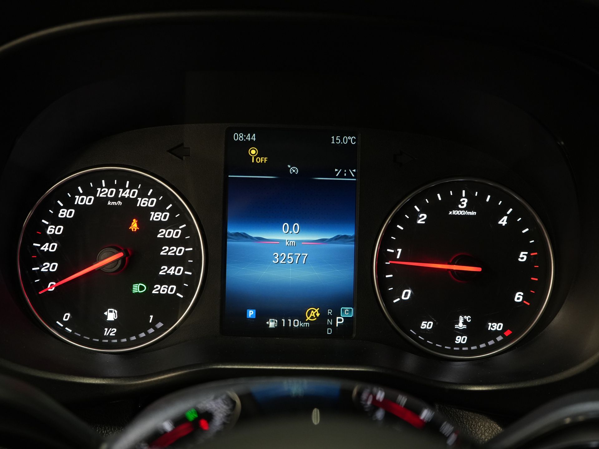 Mercedes-Benz Vito Bestelbus 116 CDI Aut. L3 LED/ Carplay/ 270Gr.Deuren./ Stoelverw/ Camera/ PDC V+A/ Trekhaak/ Navi/ Cruise