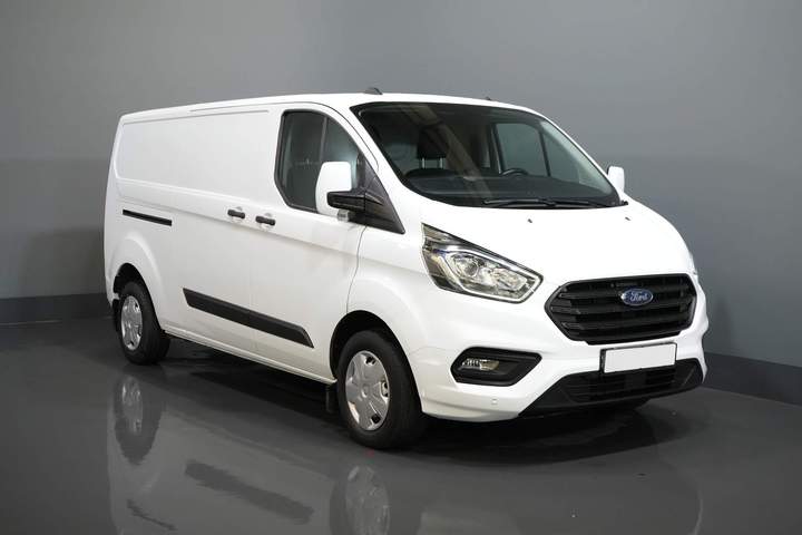 Ford Transit Custom Van 2.0 TDCI 130 cv L2 2.8t Traino/ Parabrezza verw./ Crociera/ PDC V+A/ DAB