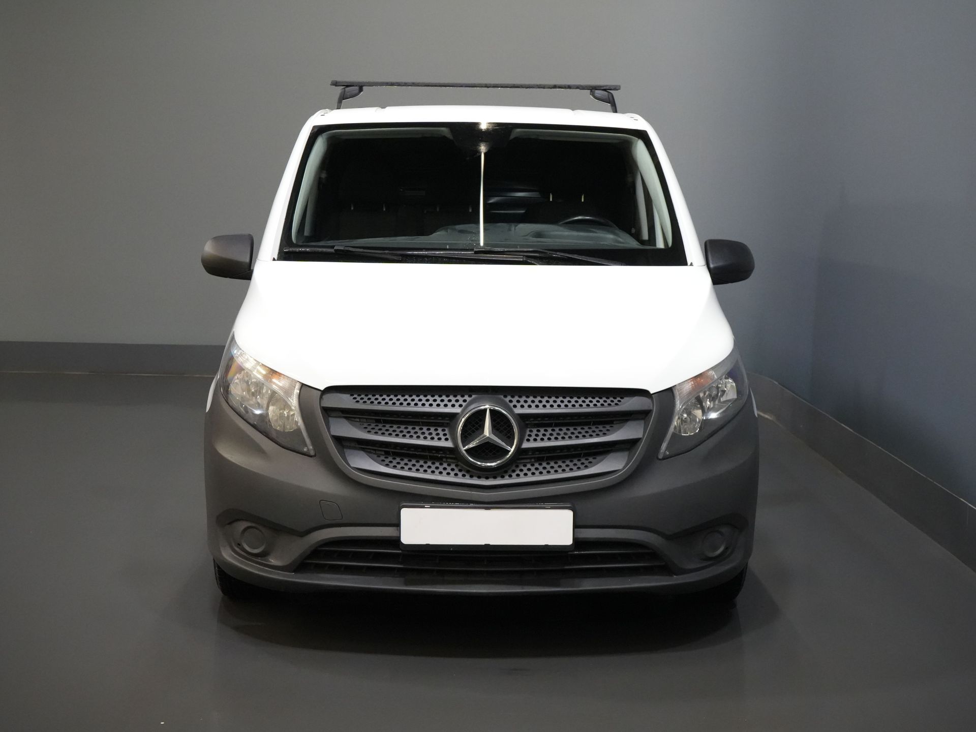 Mercedes-Benz Vito Van 116 CDI Aut. L2 RWD BPM БЕЗКОШТОВНО! Підігрів підставки / Навігація / Підігрів сидінь / Carplay / Камера / Круїз / Буксирувальний гак / Кондиціонер