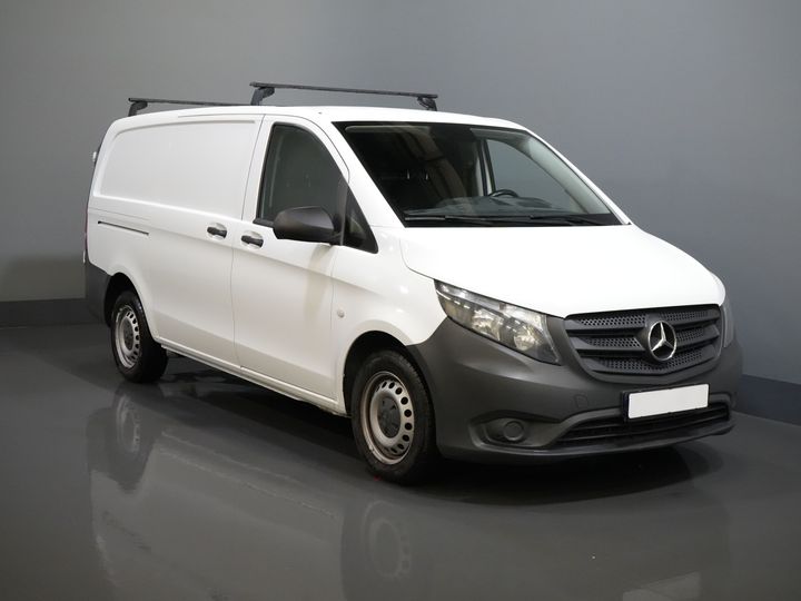 Mercedes-Benz Vito Furgoneta 116 CDI Aut. L2 RWD ¡BPM LIBRE! Calefacción de pie/ Navi/ Calefacción de asientos/ Carplay/ Cámara/ Cruise/ Gancho de remolque/ Aire acondicionado.