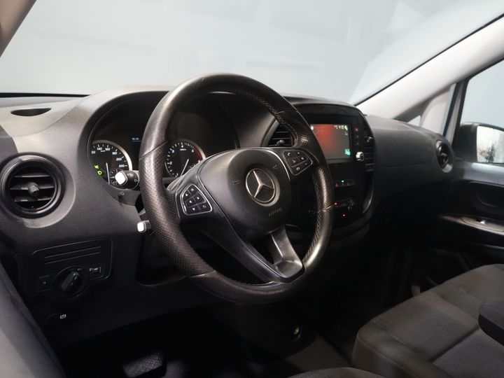 Mercedes-Benz Vito Van 116 CDI Aut. L2 RWD BPM БЕЗКОШТОВНО! Підігрів підставки / Навігація / Підігрів сидінь / Carplay / Камера / Круїз / Буксирувальний гак / Кондиціонер