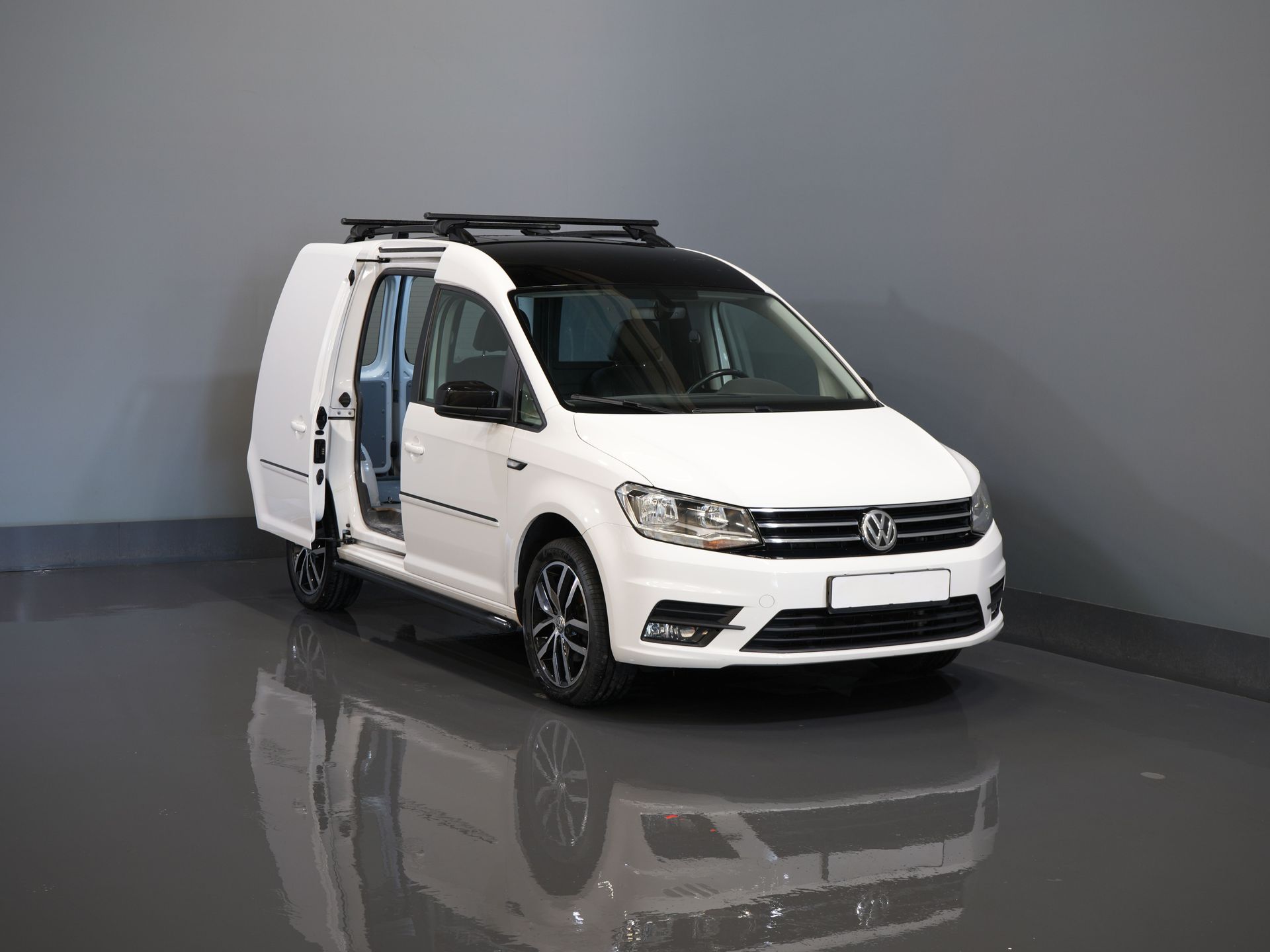 Volkswagen Caddy Van 2.0 TDI Edition 35 BPM БЕЗКОШТОВНО! Підігрів підставки/ Підігрів сидінь/ CarPlay/ PDC/ LMV/ Круїз/ Фаркоп/ Кондиціонер