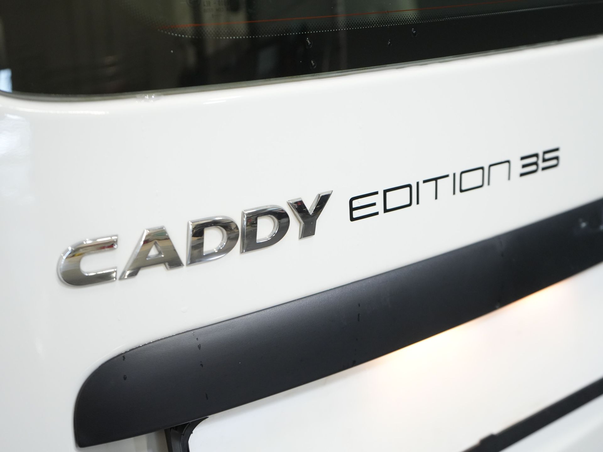 Volkswagen Caddy Van 2.0 TDI Edition 35 BPM БЕЗКОШТОВНО! Підігрів підставки/ Підігрів сидінь/ CarPlay/ PDC/ LMV/ Круїз/ Фаркоп/ Кондиціонер