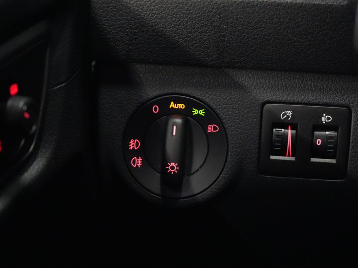 Volkswagen Caddy Van 2.0 TDI Edition 35 BPM БЕЗКОШТОВНО! Підігрів підставки/ Підігрів сидінь/ CarPlay/ PDC/ LMV/ Круїз/ Фаркоп/ Кондиціонер