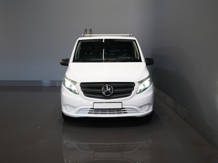 Mercedes-Benz Vito Furgone 119 CDI Aut. XL L3 LED/ Riscaldamento del pianale/ Riscaldamento dei sedili/ Carplay/ Navi/ Telecamera/ PDC/ LMV/ Cruise/ Gancio di traino/ Aria condizionata