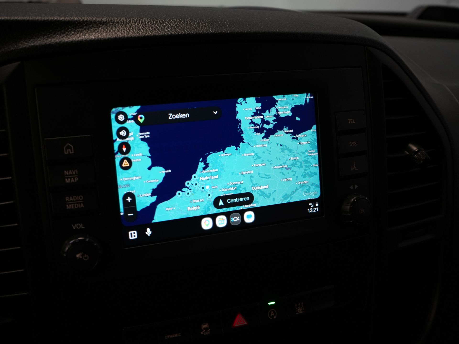 Mercedes-Benz Vito Furgone 119 CDI Aut. XL L3 LED/ Riscaldamento del pianale/ Riscaldamento dei sedili/ Carplay/ Navi/ Telecamera/ PDC/ LMV/ Cruise/ Gancio di traino/ Aria condizionata