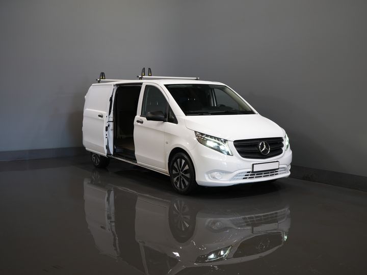 Mercedes-Benz Vito Furgone 119 CDI Aut. XL L3 LED/ Riscaldamento del pianale/ Riscaldamento dei sedili/ Carplay/ Navi/ Telecamera/ PDC/ LMV/ Cruise/ Gancio di traino/ Aria condizionata