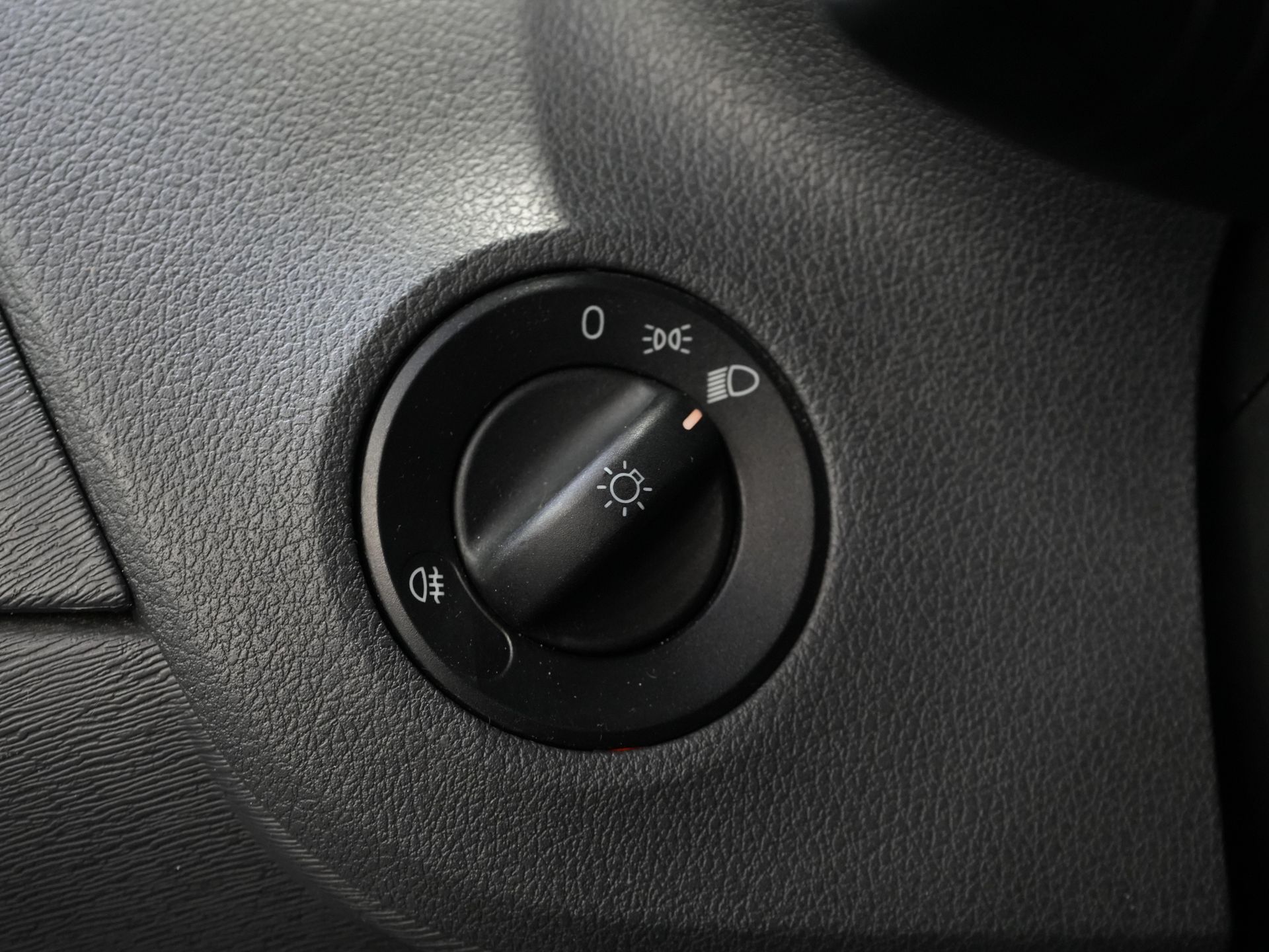 Mercedes-Benz Citan Van 112 BENZINE MARGE Imperial/ Fixare/ Bare laterale/ Aer condiționat/ Cârlig de remorcare/ PDC