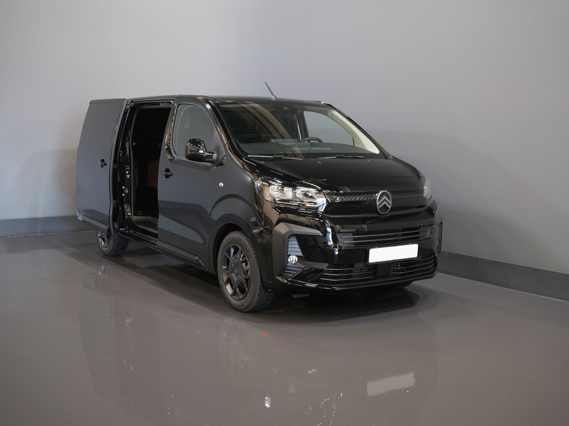 Citroën Jumpy Van 2.0 HDI 180 hp Aut. L3 BPM FREE! Navi/ Carplay/ Camera/ PDC/ Cruise/ Airco