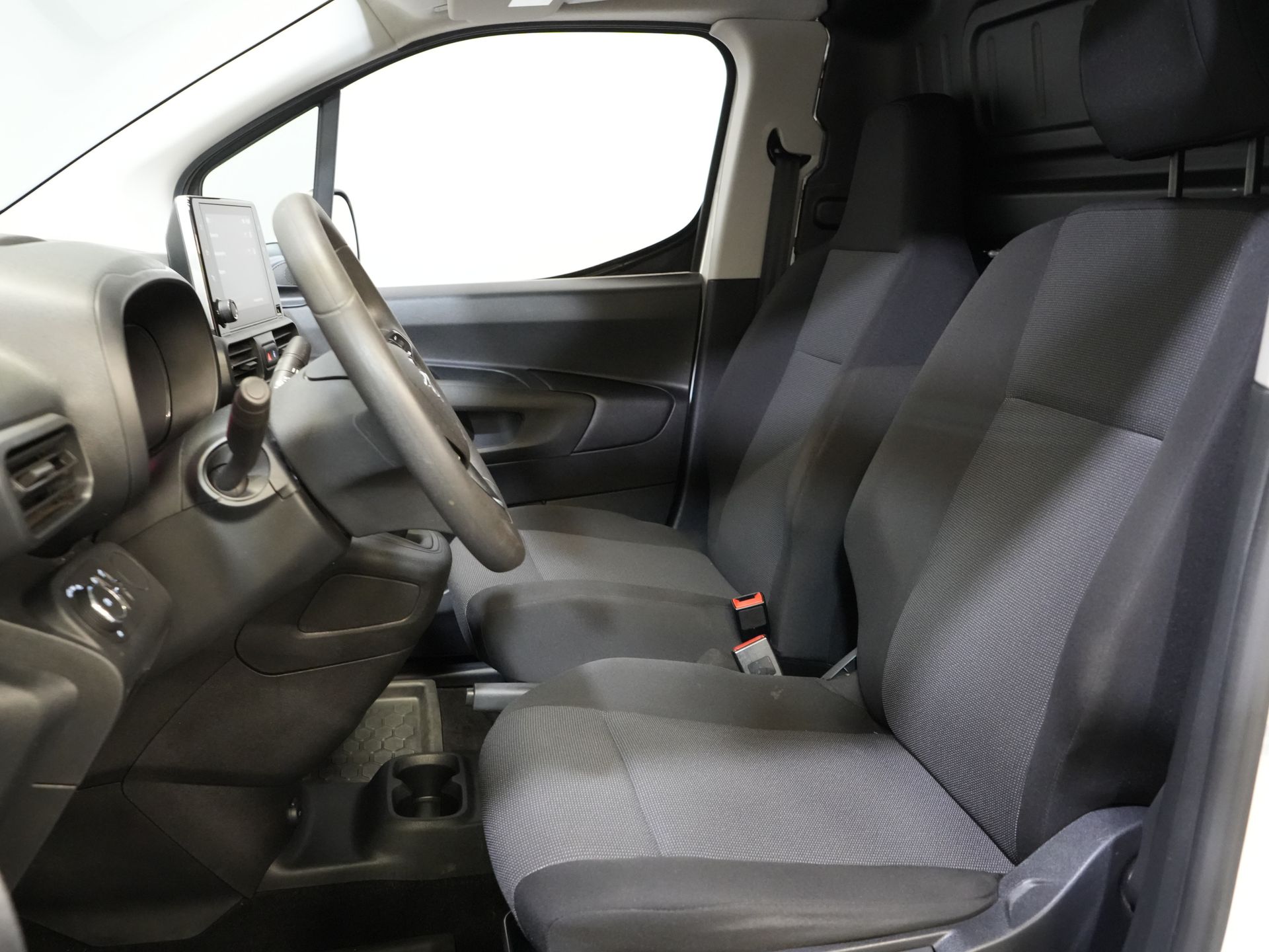 Opel Combo Bestelbus 1.5D 100 pk BPM VRIJ! Carplay/ Cruise/ Trekhaak/ Airco/ PDC