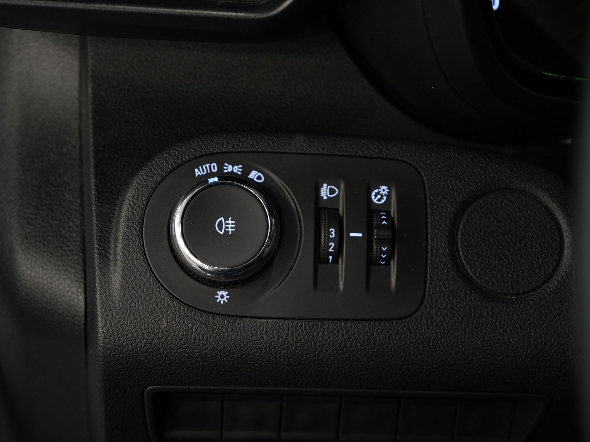 Opel Combo Bestelbus 1.5D 100 pk BPM VRIJ! Carplay/ Cruise/ Trekhaak/ Airco/ PDC