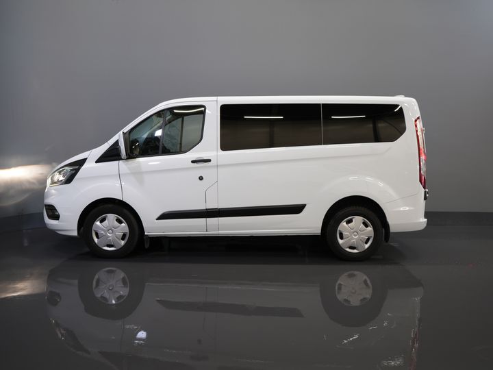 Ford Transit Custom Passenger Transport Tourneo 2.0 TDCI €.... incl. TVA/BPM Trend Combi/ Combi/ 9 Person/ 9 P/ Cruise/ PDC/ Airco
