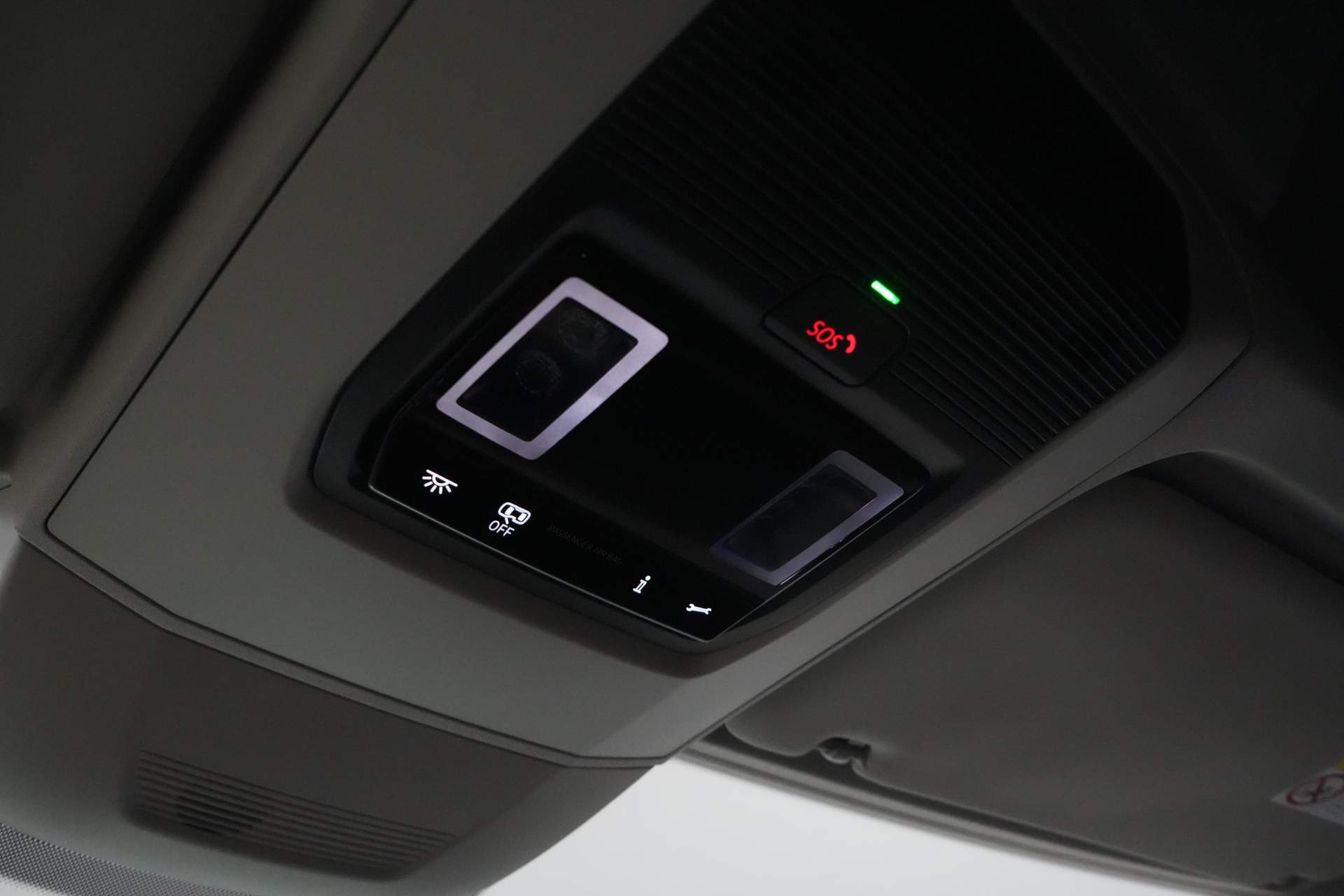Volkswagen Crafter Van 35 2.0 TDI 140 hp DSG Aut. L3H3 BPM FREE! LED/ Virtuelles Cockpit/ Kamera/ Cruise/ Carplay/ Gev.Stoel