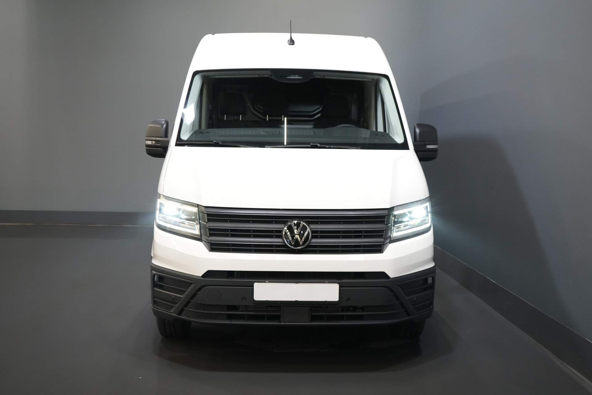 Volkswagen Crafter Van 35 2.0 TDI 140 hp DSG Aut. L3H3 BPM FREE! LED/ Virtuelles Cockpit/ Kamera/ Cruise/ Carplay/ Gev.Stoel