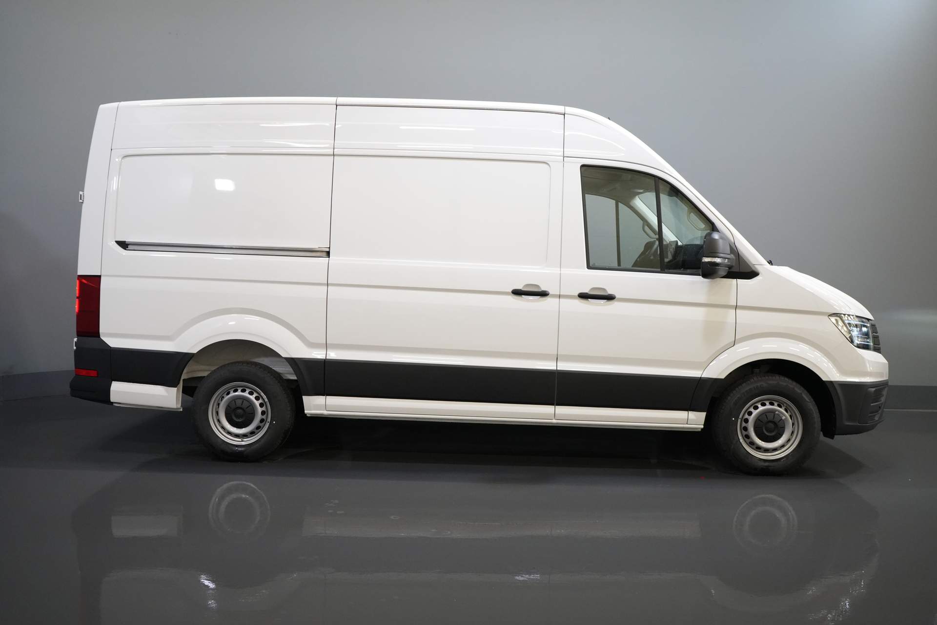 Volkswagen Crafter Van 35 2.0 TDI 140 hp DSG Aut. L3H3 BPM FREE! LED/ Virtuelles Cockpit/ Kamera/ Cruise/ Carplay/ Gev.Stoel